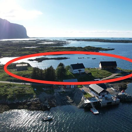 Villa Borgvag - A Unique Seafront Villa In The Heart Of Lofoten Bostad Eksteriør bilde