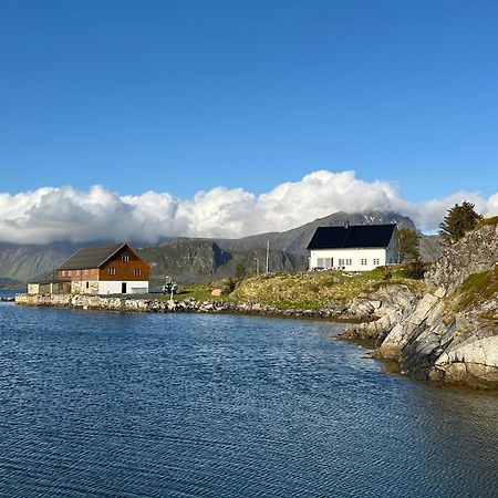 Villa Borgvag - A Unique Seafront Villa In The Heart Of Lofoten Bostad Eksteriør bilde