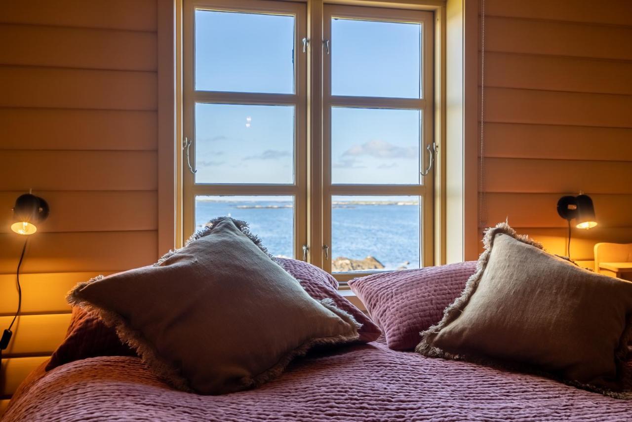 Villa Borgvag - A Unique Seafront Villa In The Heart Of Lofoten Bostad Eksteriør bilde