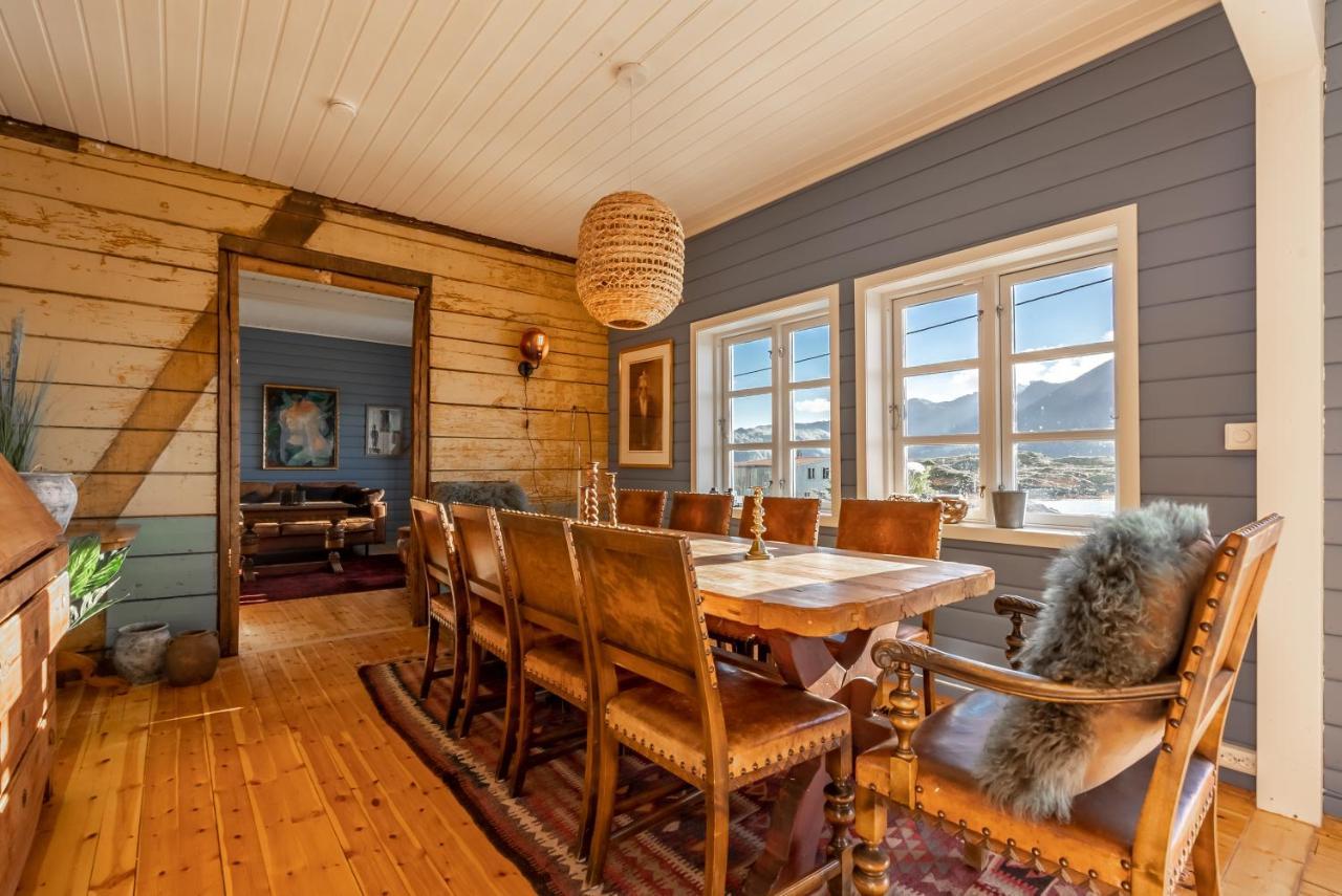 Villa Borgvag - A Unique Seafront Villa In The Heart Of Lofoten Bostad Eksteriør bilde