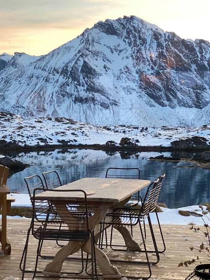 Villa Borgvag - A Unique Seafront Villa In The Heart Of Lofoten Bostad Eksteriør bilde