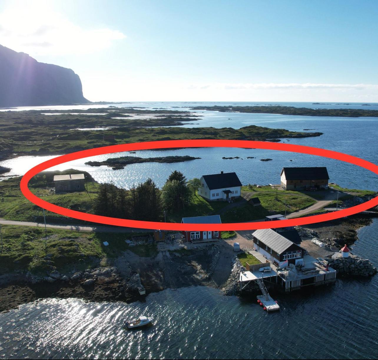 Villa Borgvag - A Unique Seafront Villa In The Heart Of Lofoten Bostad Eksteriør bilde